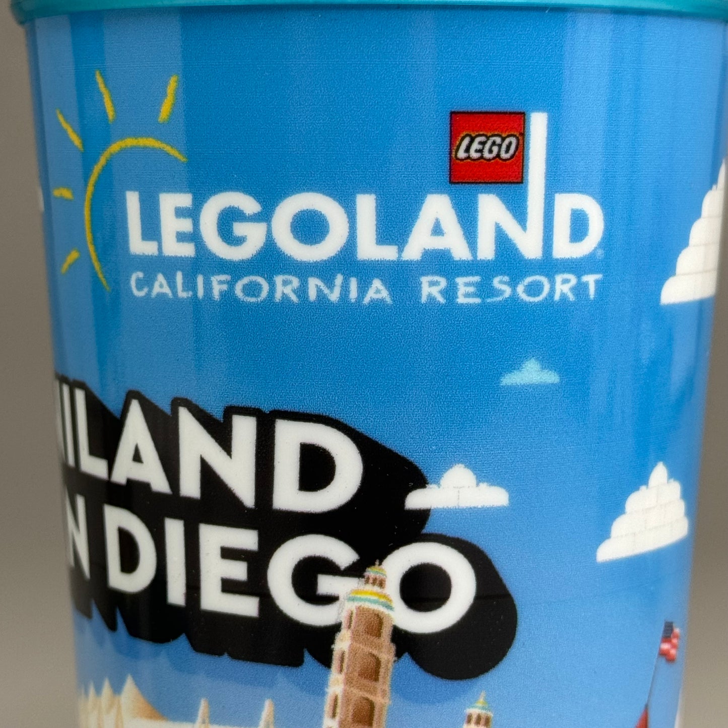 LEGOLAND Miniland San Diego (2 PACK) Plastic Cup w/Lid & Straw AUTHENTIC! (New)