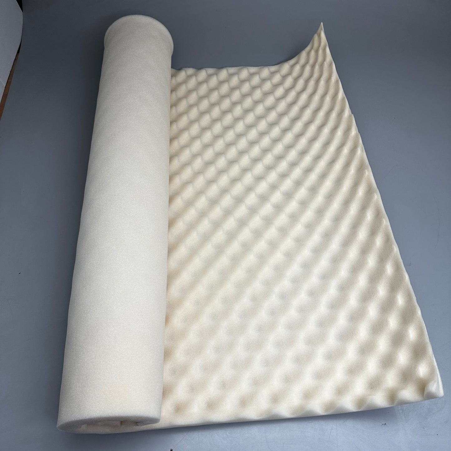 ZA@ MEDLINE Mattress Topper Standard Bed Foam Egg Crate Pads Sz 2" H  x 32" W x 73" L Beige