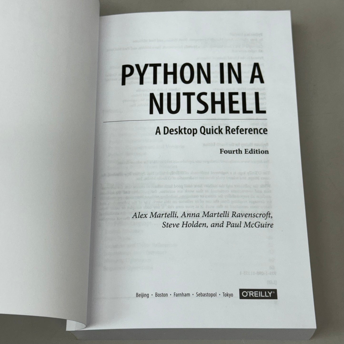 PYTHON IN A NUTSHELL A DESKTOP QUICK REFERENCE By Alex Martelli & Others Book 735 Pages