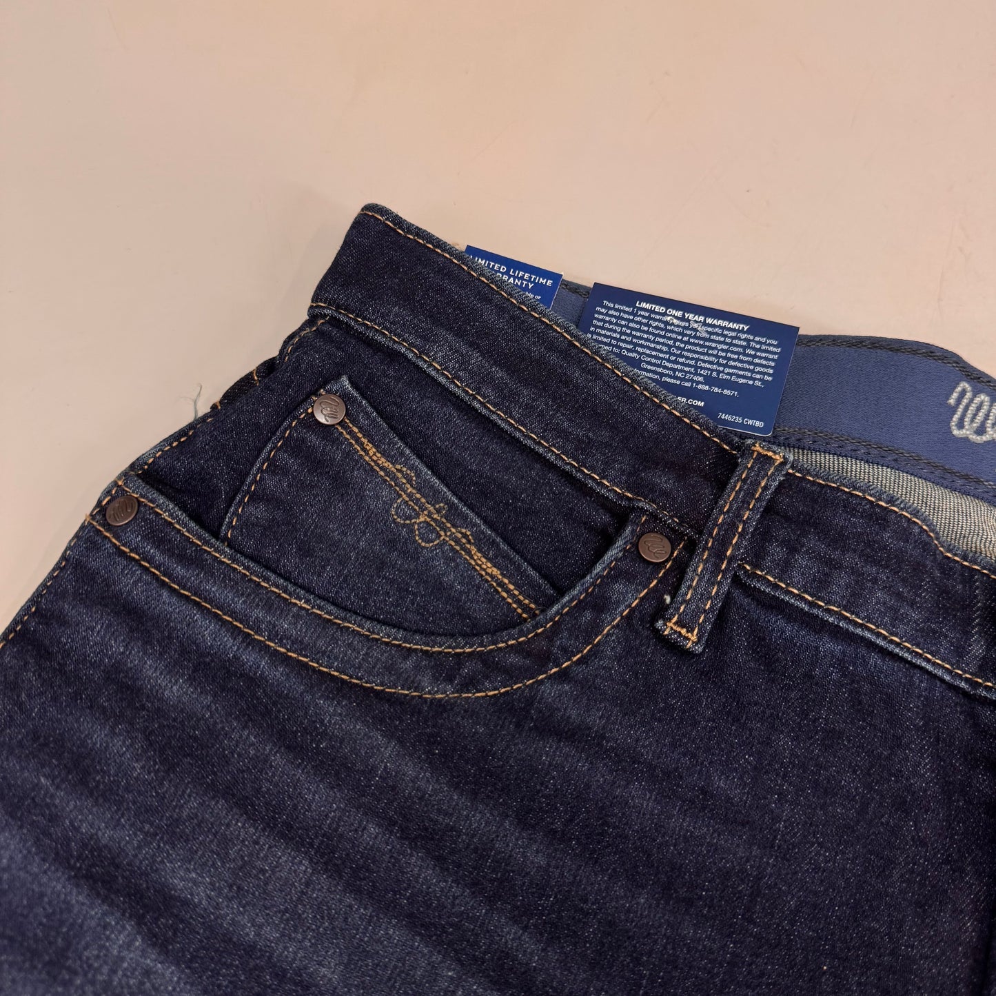 WRANGLER The Ulitmate Riding Jean Q-Baby Mid-Rise 31/11 x 32 Avery 10WRQ20VA