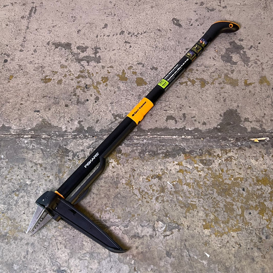FISKARS Deluxe Stand-up 4 Claw Long Handle Weed Puller Tool Sz 39"L Black 1074437