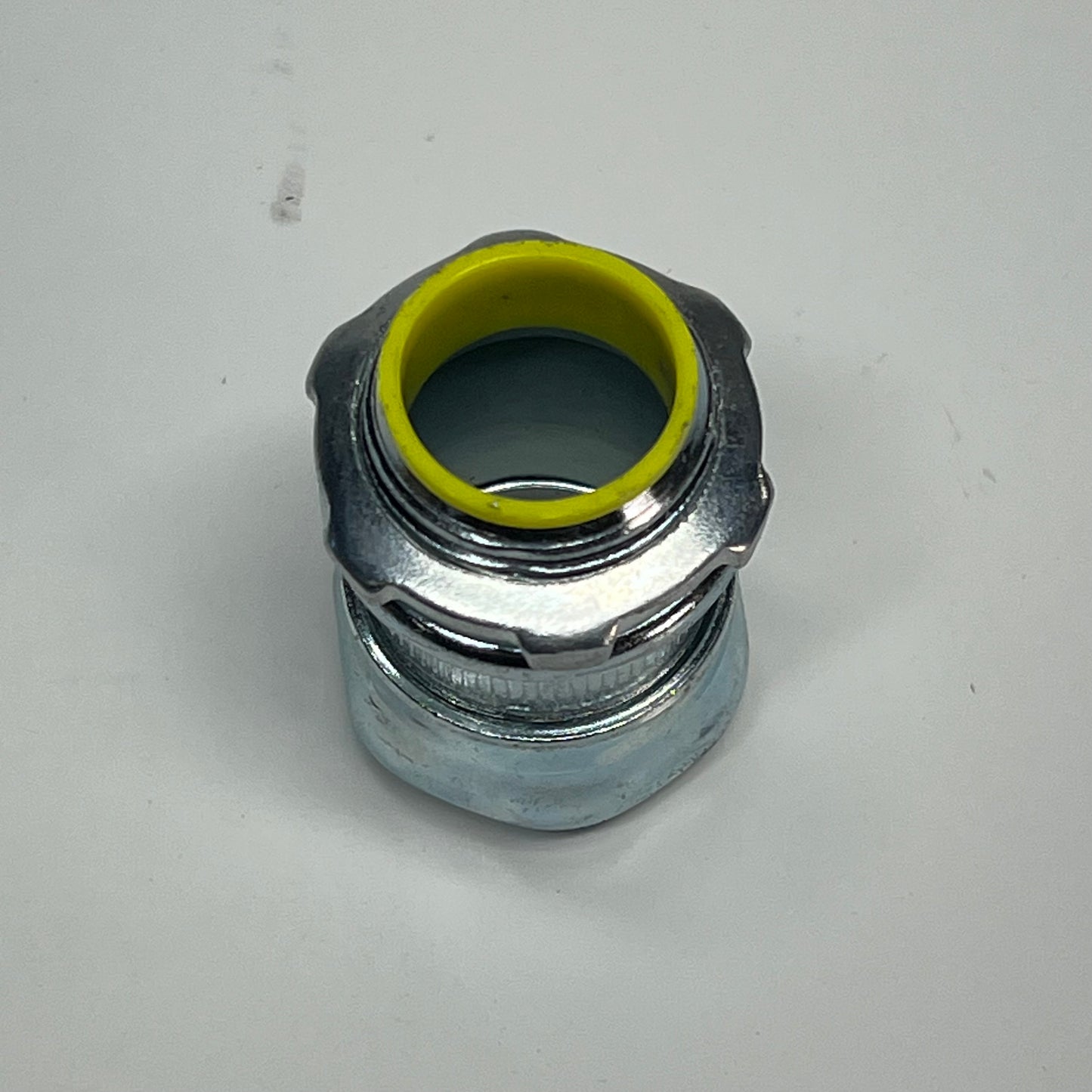 ZA@ HUBBELL (25 PACK) Compression Connector Insulated Bond EMT Conduit 3/4" 2913