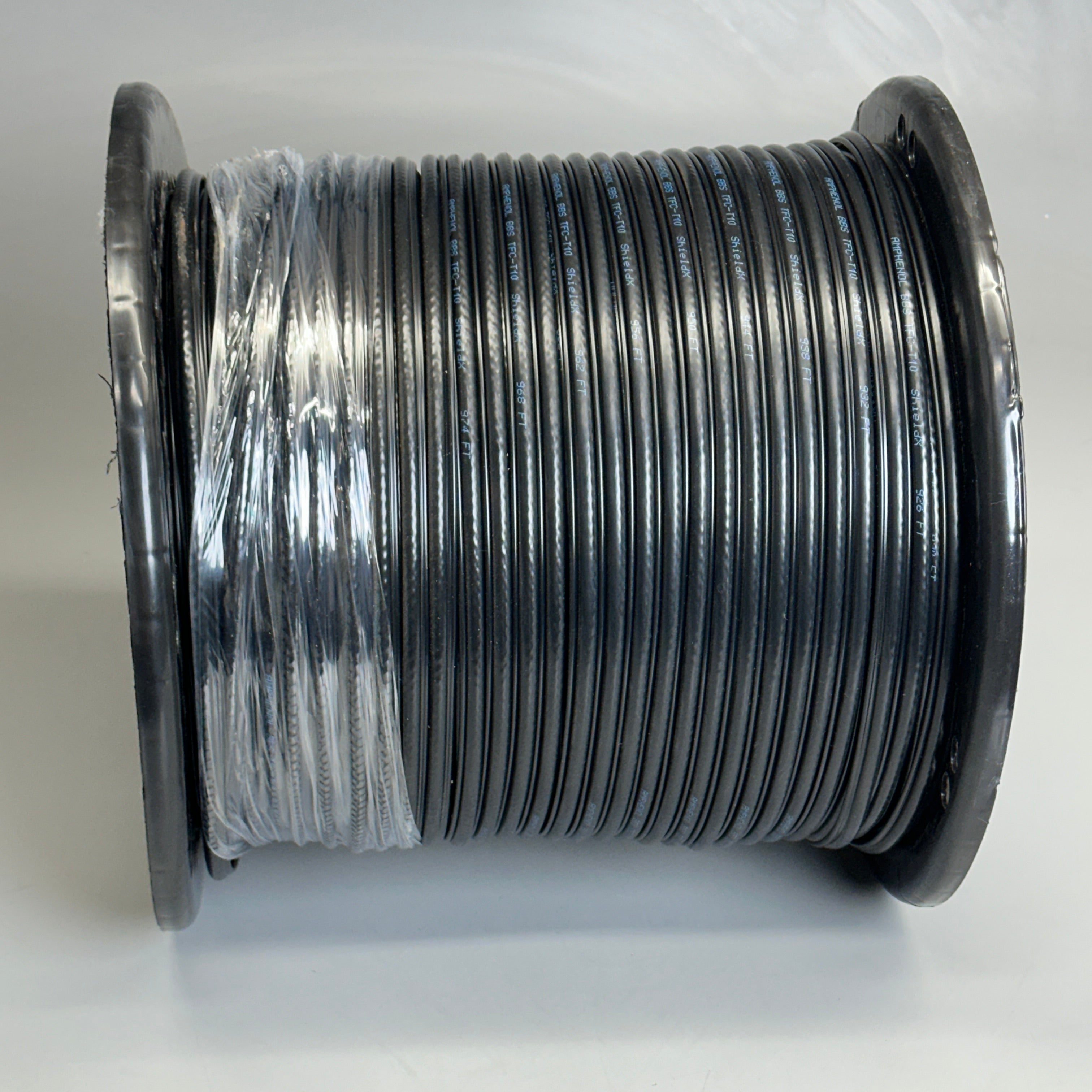 AMPHENOL (500 Ft) TFC-T10 Shielded RG6 Coaxial Cable 18 AWG for