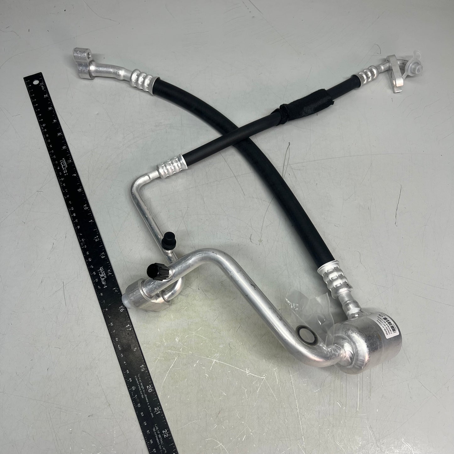 FOUR SEASONS A/C Hose Assembly For Buick, Chevrolet & GMC Vehicles Models 66051