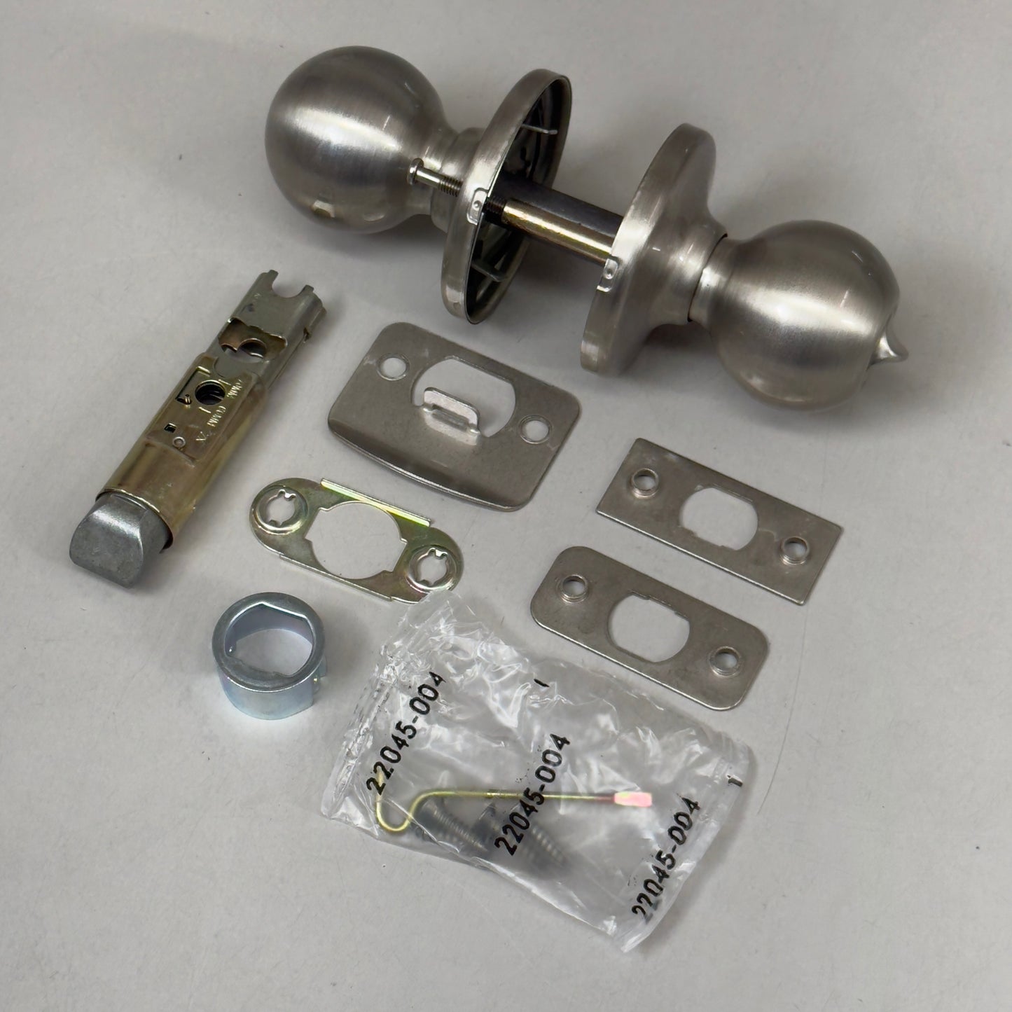 KWIKSET Polo Privacy Door Knob Single Sided Handle Satin Nickel ‎93001-915