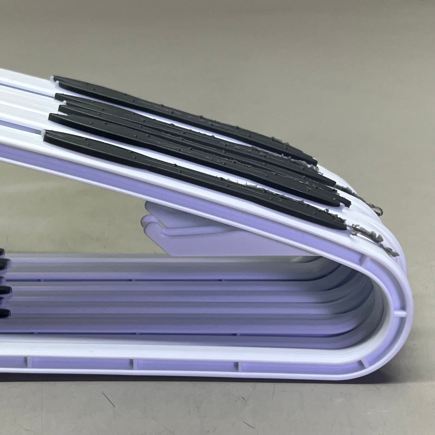 MAINSTAYS (140 Pcs) Non-Slip Clothes Hangers, White Durable Plastic White MS12-016-200-03