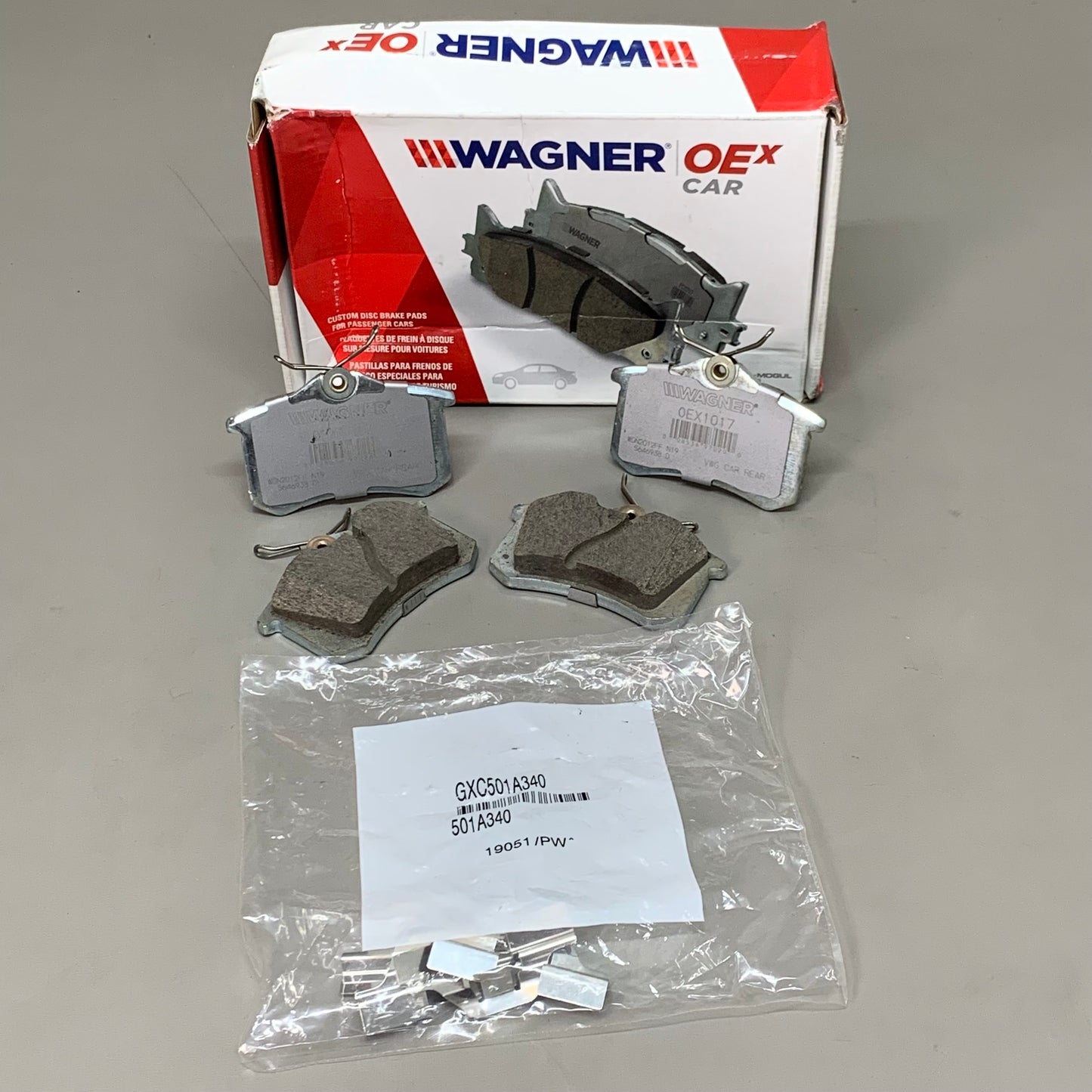 WAGNER OEx Premium Ceramic Disc Brake Pad Set 3 1/2" x 2" Grey OEX1017