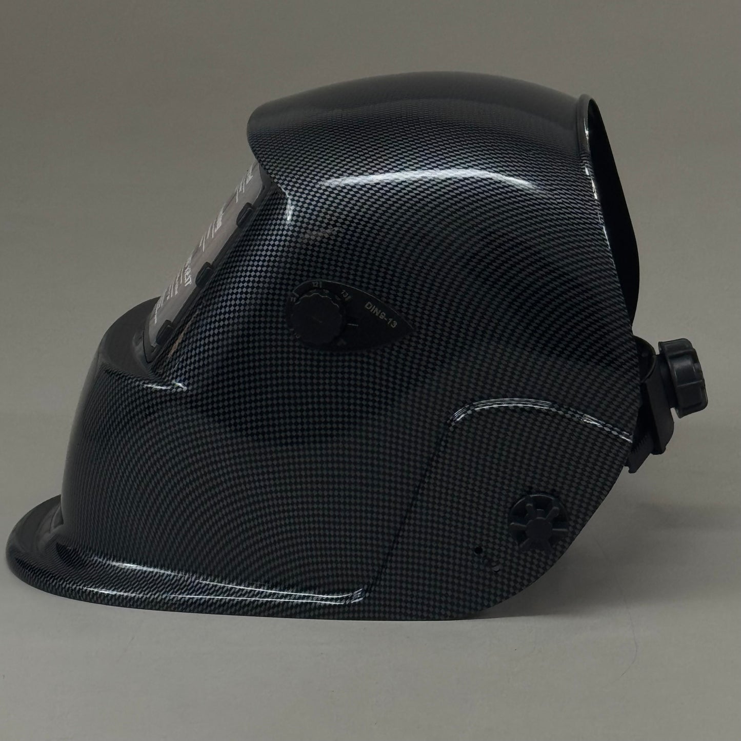 TITAN ShopIron Auto Darkening Welding Helmet 3.85x2.17" View Black 41262 (New Other)