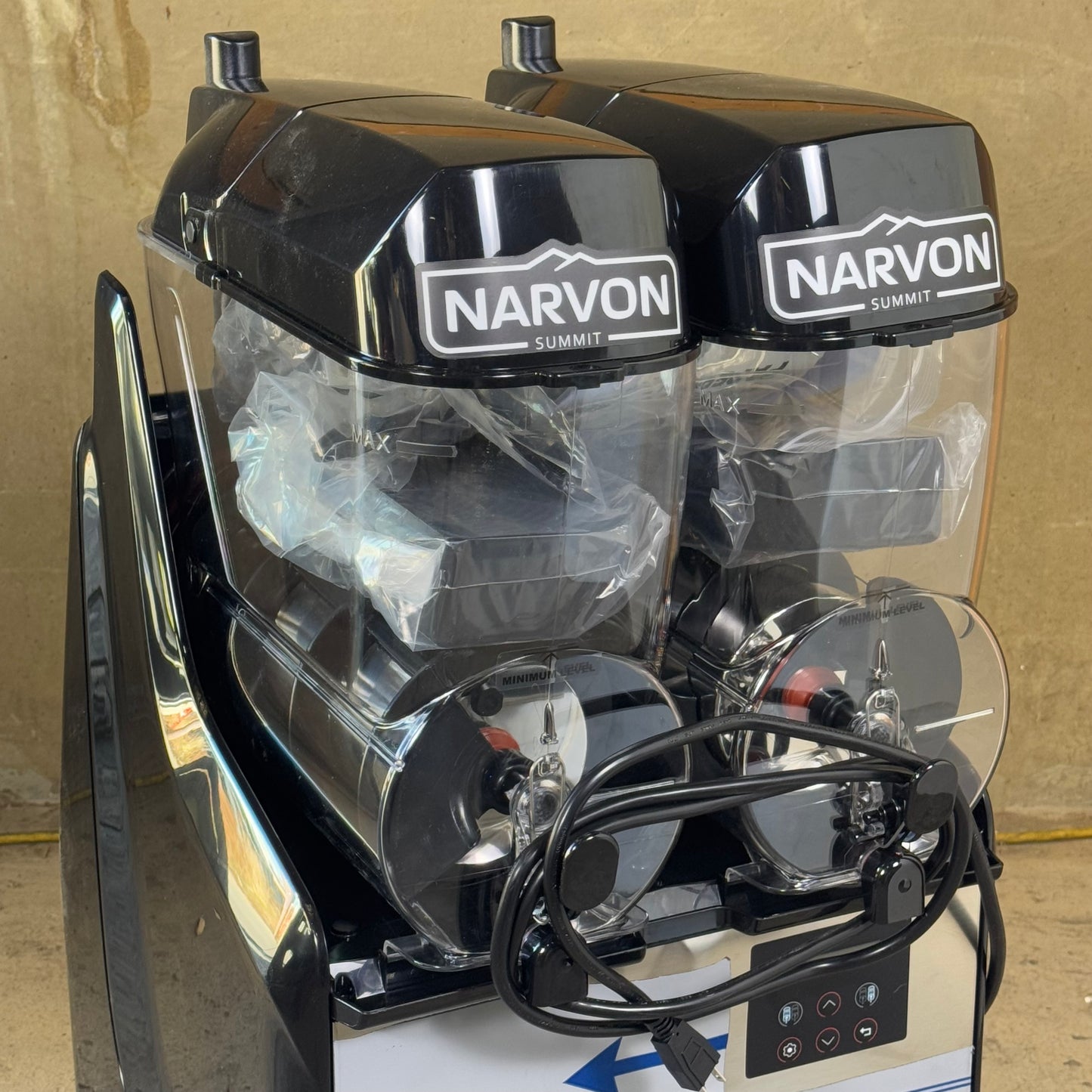 NARVON SUMMIT Slushy Machine 115V/1100W Two 3.2 gal Bowls Black NSSM2