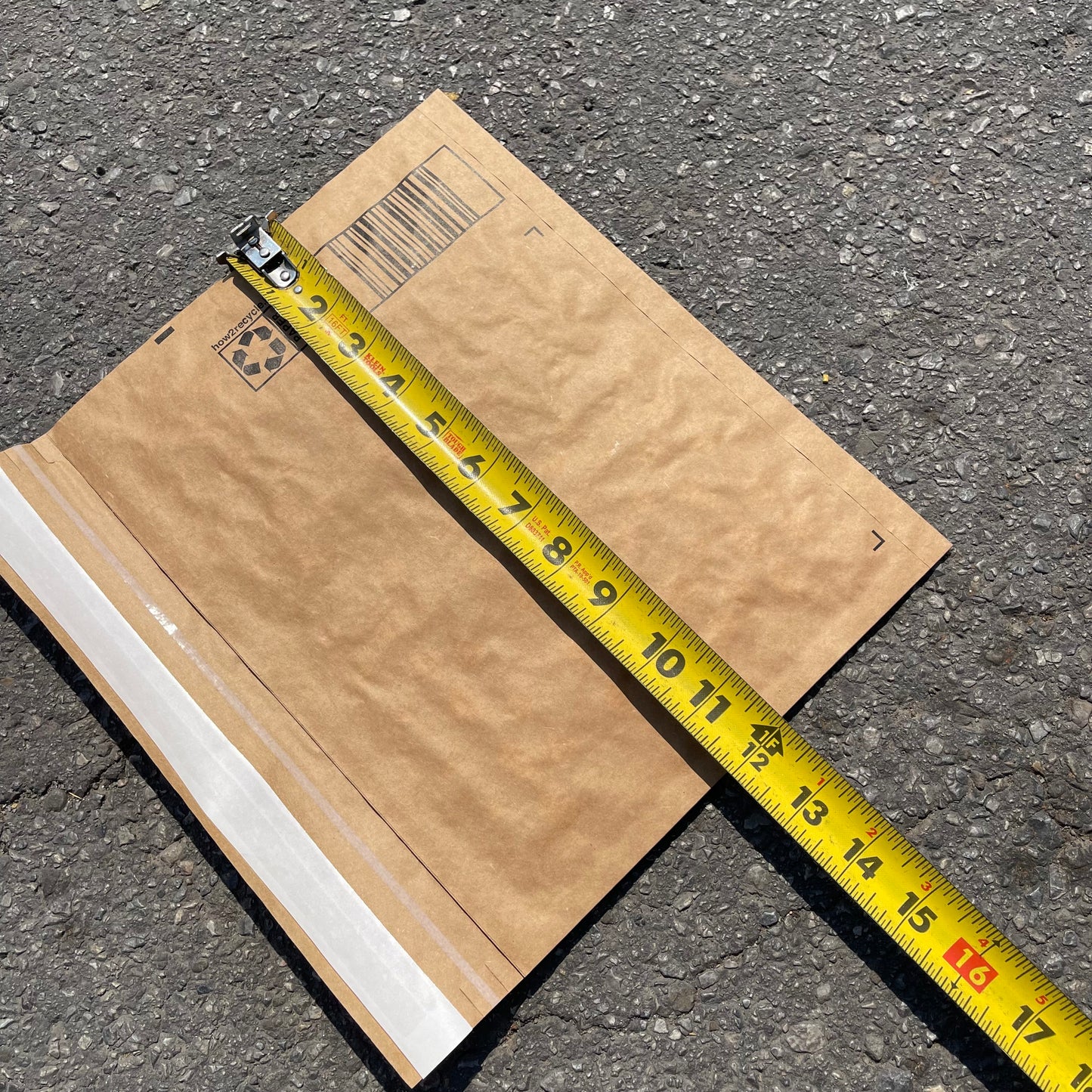 ZA@ Pallet of TARGET Cardboard Boxes, Mailers, & Kraft Paper Packing Tape (AS-IS)