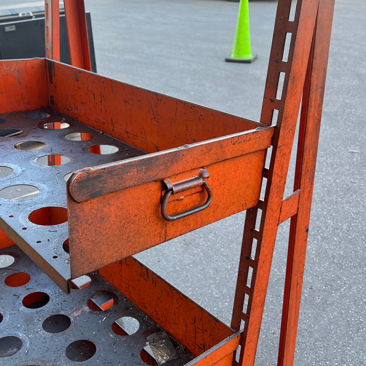 Cnc Tool Holder Cart 65"x 33"x23" 117 Slots Orange (Used)