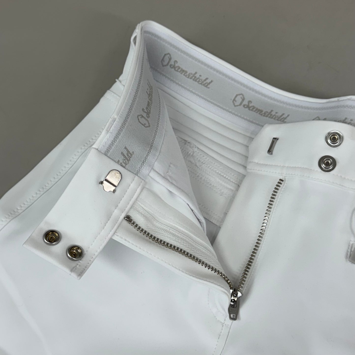 SAMSHIELD Adele Premium Equestrian Pants Women's Sz US 26, UK 8, FR 36 White Cosmic Nights