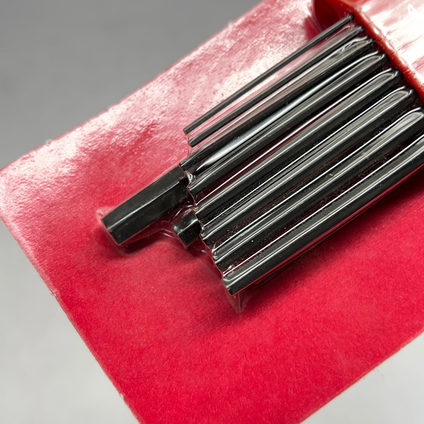 LISLE (12 PIECE SET) Alloy Steel Sae Long Arm Hex Key Set W/ Storage Black 425|00