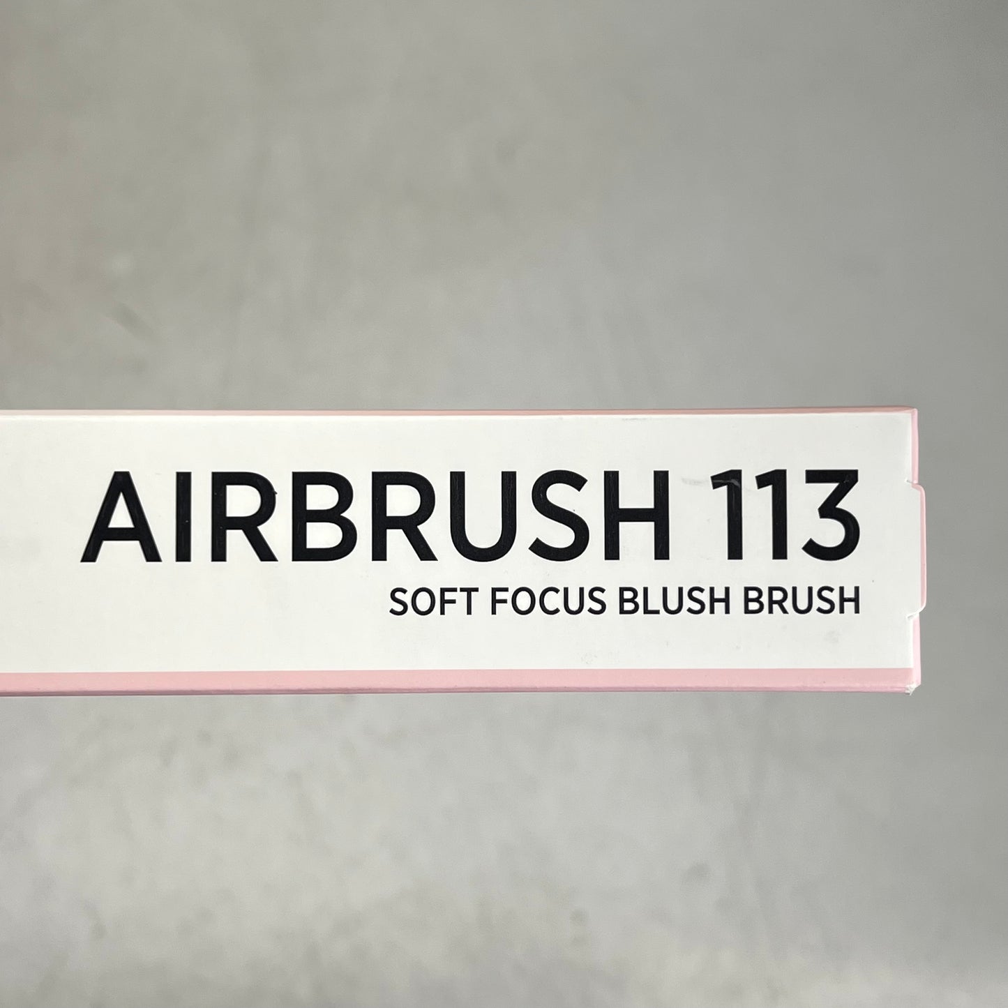 IT COSMETICS Airbrush Soft Focus Blush Brush Medium Dense #113 Silver/Brown