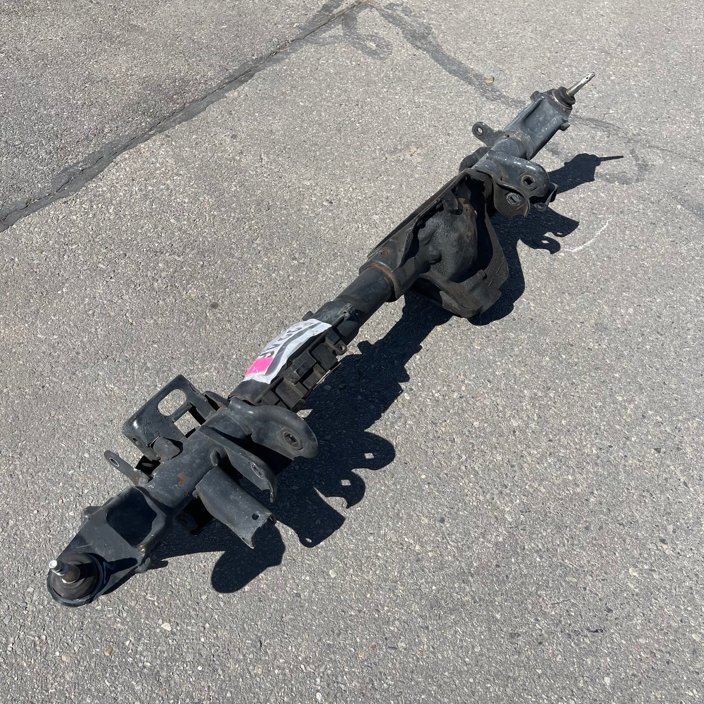 ZA@ Pallet of DANA Axle Housing Assembly (AS-IS)