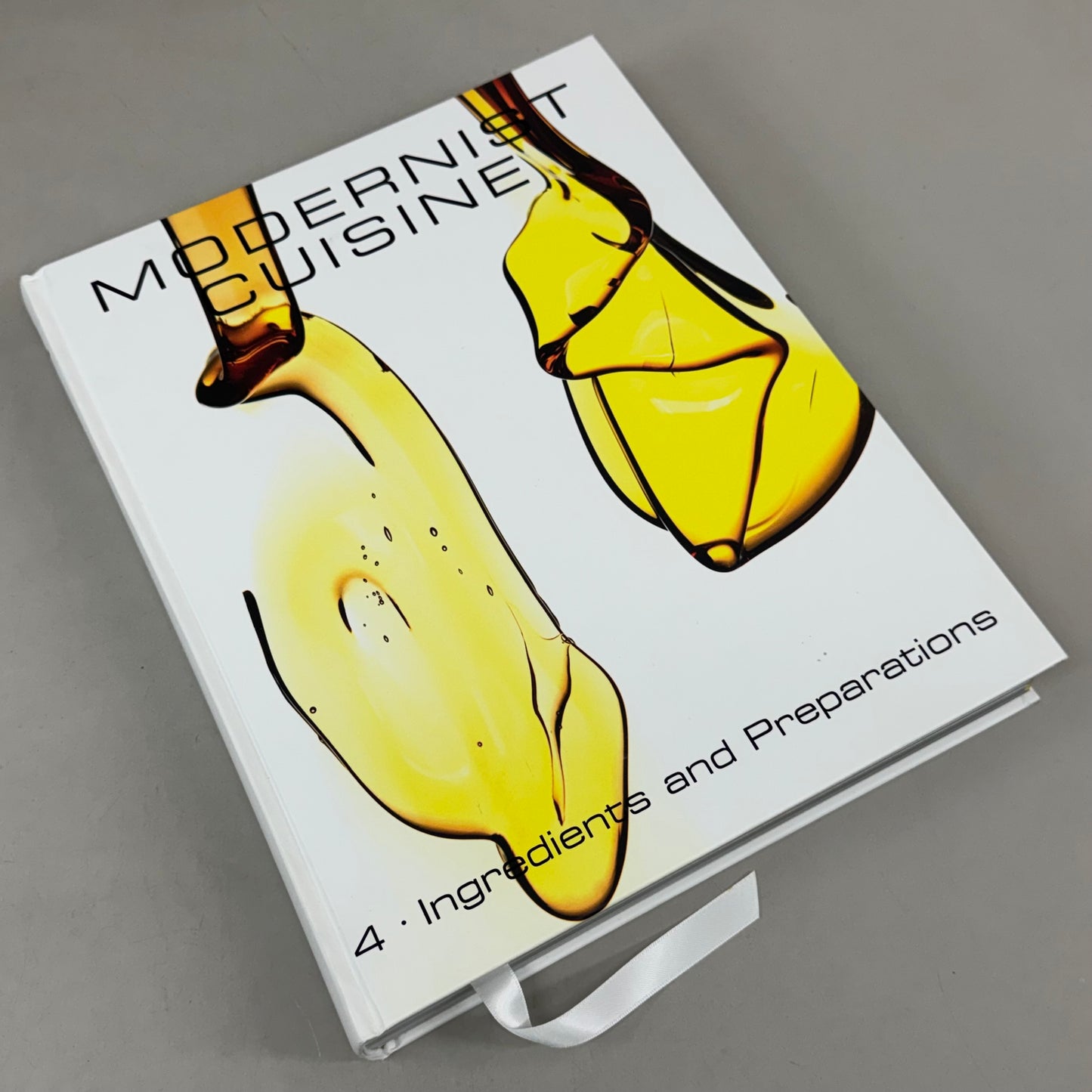 THE COOKING LAB Modernist Cuisine: the Art & Science of Cooking Nathan Myhrvoid Stainless Steel Slipcase