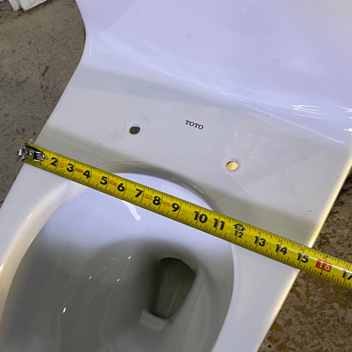 TOTO Ultimate 1 Piece Round Toilet Gravity Flush System 1.6 GPF Cotton MS853113