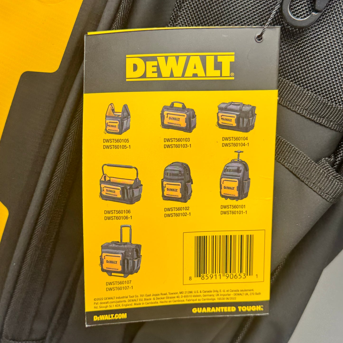 DEWALT 18” Pro Rolling Tool Bag With Handle DWST560107