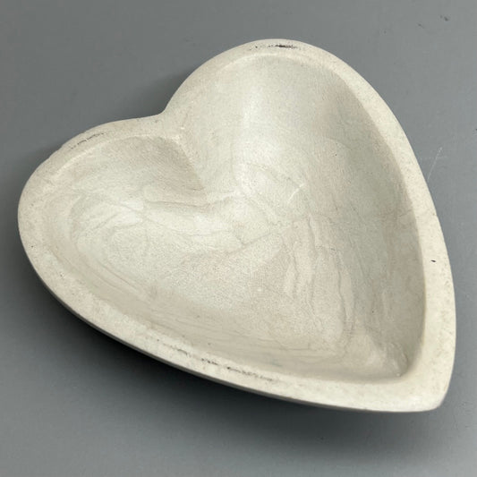 KALALOU Hand-Carved Stone Heart Bowl - White A6199