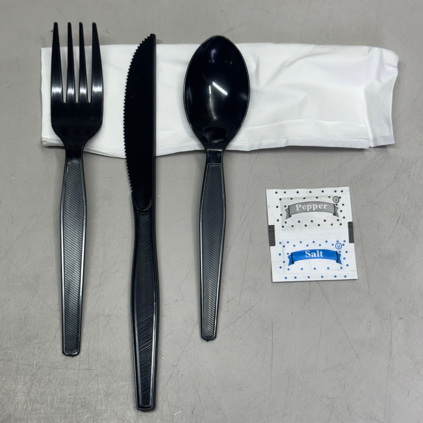 ZA@ RUDY'S (250 PACK) 6-Piece Cutlery Kit K630BRB (New) J