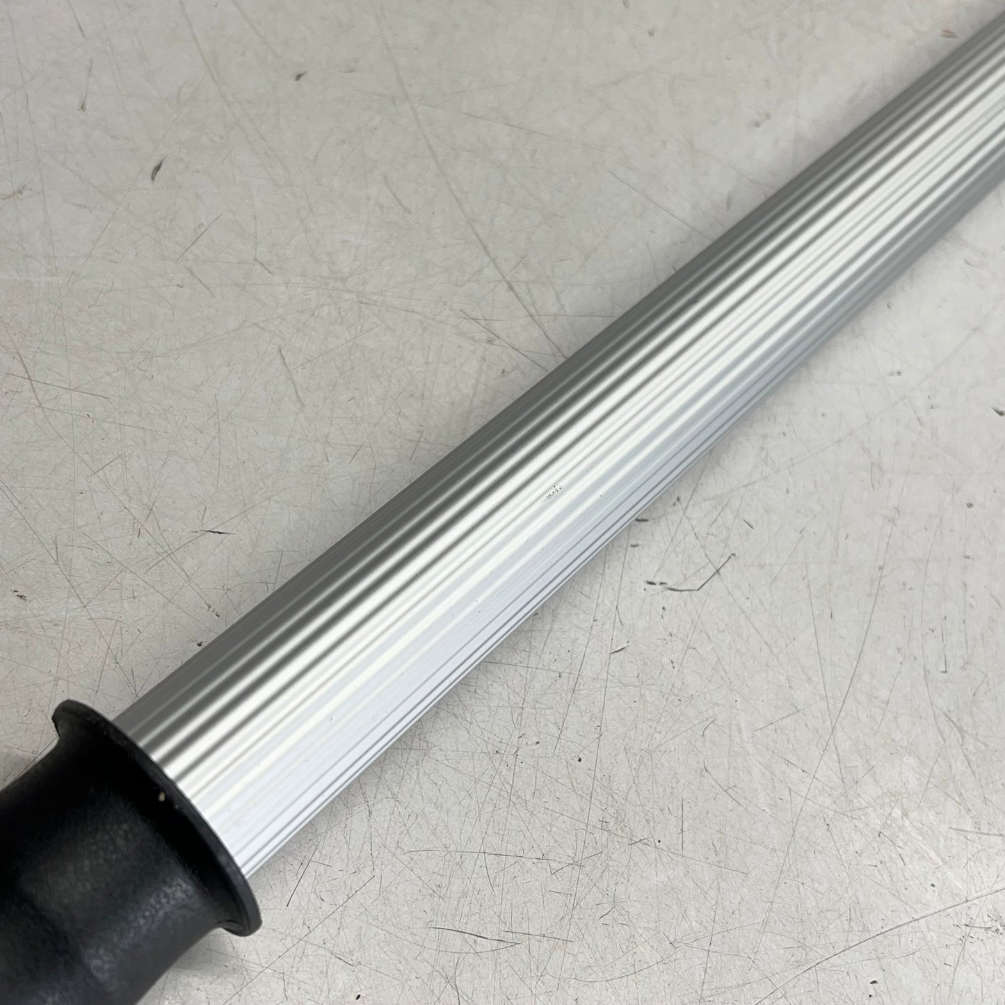 JT EATON Pro Line Lightweight Aluminum Works W/ Multiple Heads 20' Silver/Black