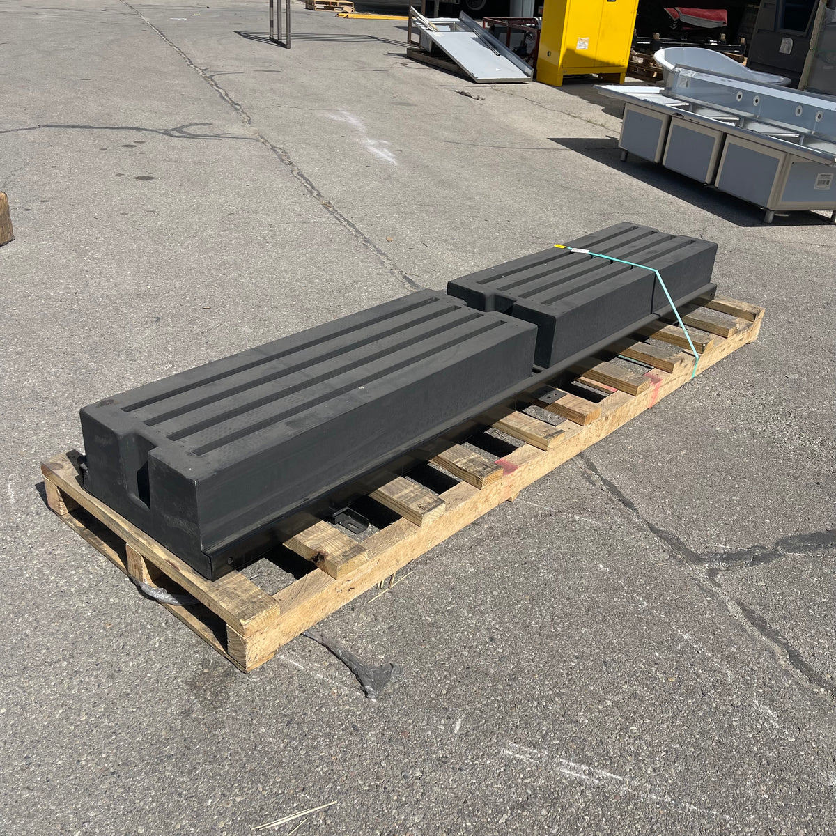 LIPPERT Large Double Bin Storage System 100"x19"x9" Black
