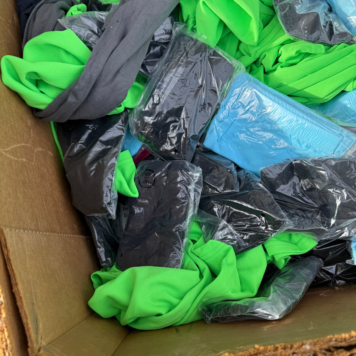 ZA@ Pallet of MIXED Men’s Women’s, & Children’s Clothing, (AS-IS)