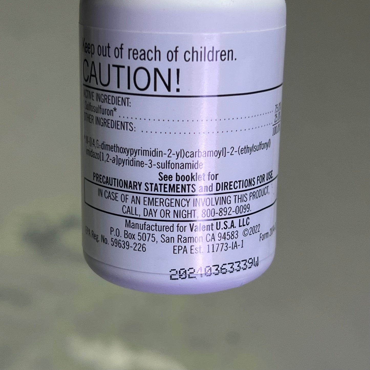 ZA@ CERTAINTY Turf Homicide Weed Control For Gold Course & Residential 1.25 oz 25230