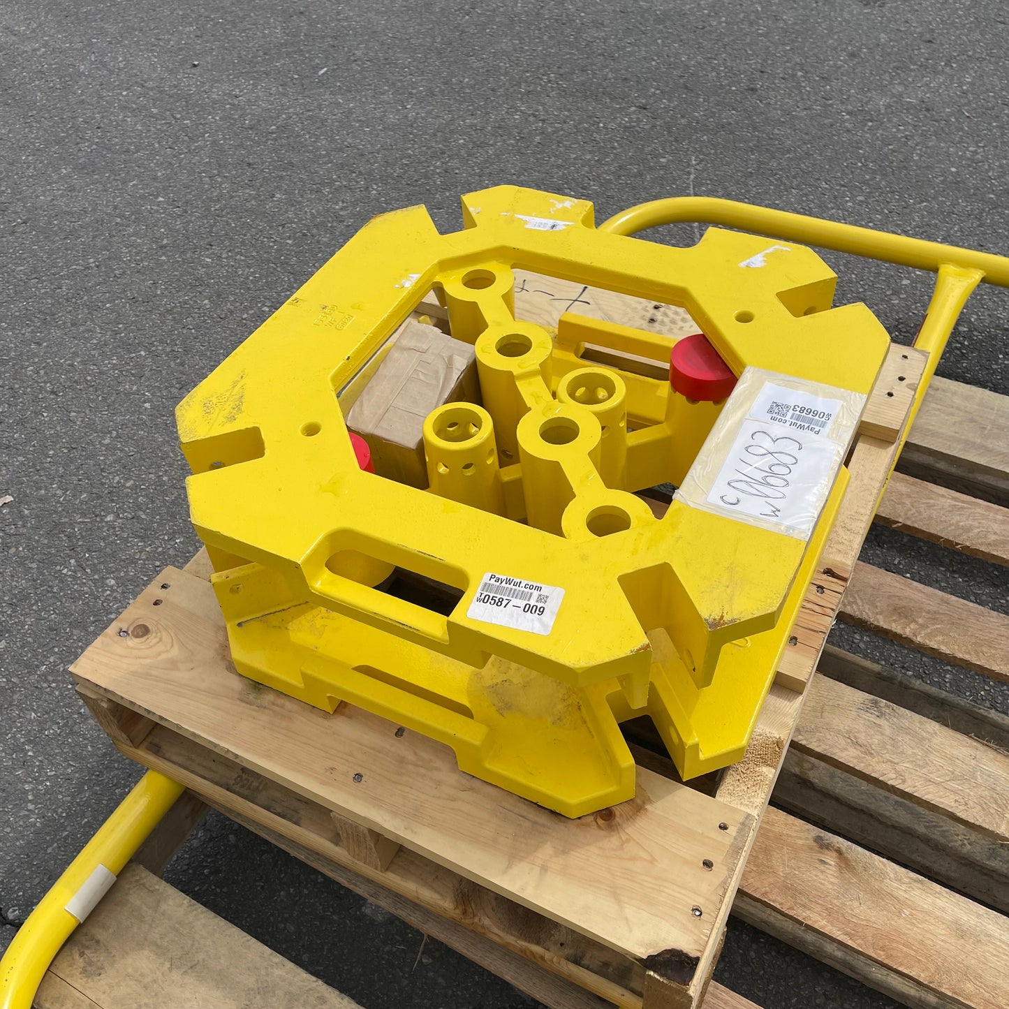 Z@ GARLOCK RailGuard Bases and Gate, Yellow 62"x41" (New)