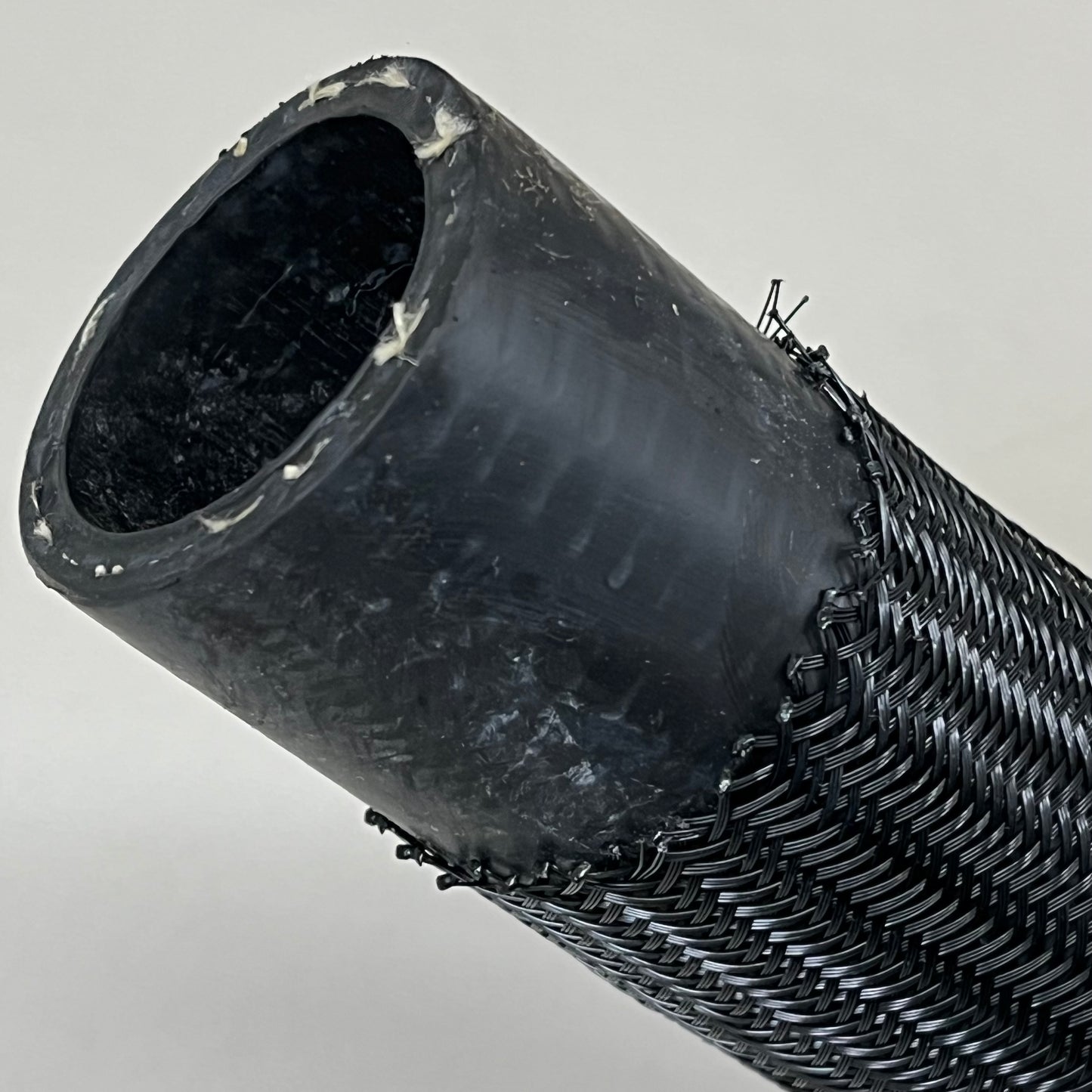 DAYCO Curved Radiator Hose Dual I/D. 23.5" L EPDM 23 1/2" Trunk H Black 72730