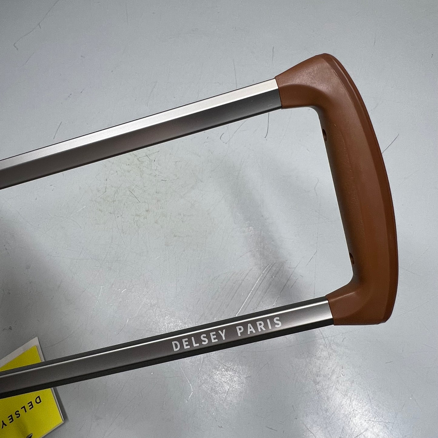 DELSEY FLANERIE SE Spinner Carry-On Luggage 21-22" Champagne 40303180517T9