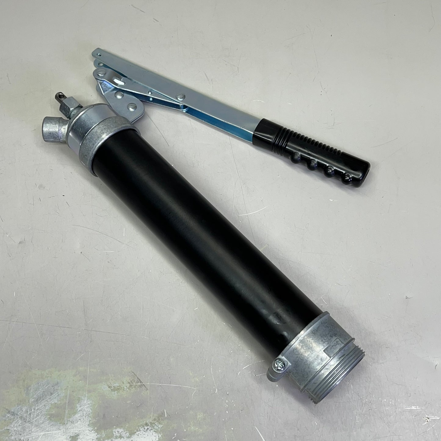 LUBRIMATIC Professional Lever Action Barrel Pump Multi-Directional Handle 55-125