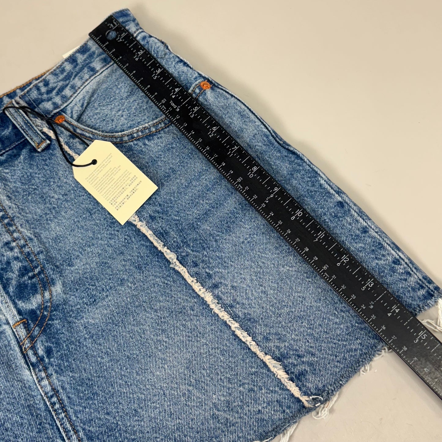 LEVIS Recrafted Icon Skirt Mid Rise Original Women's Sz 32 Novel Notion Med Wash