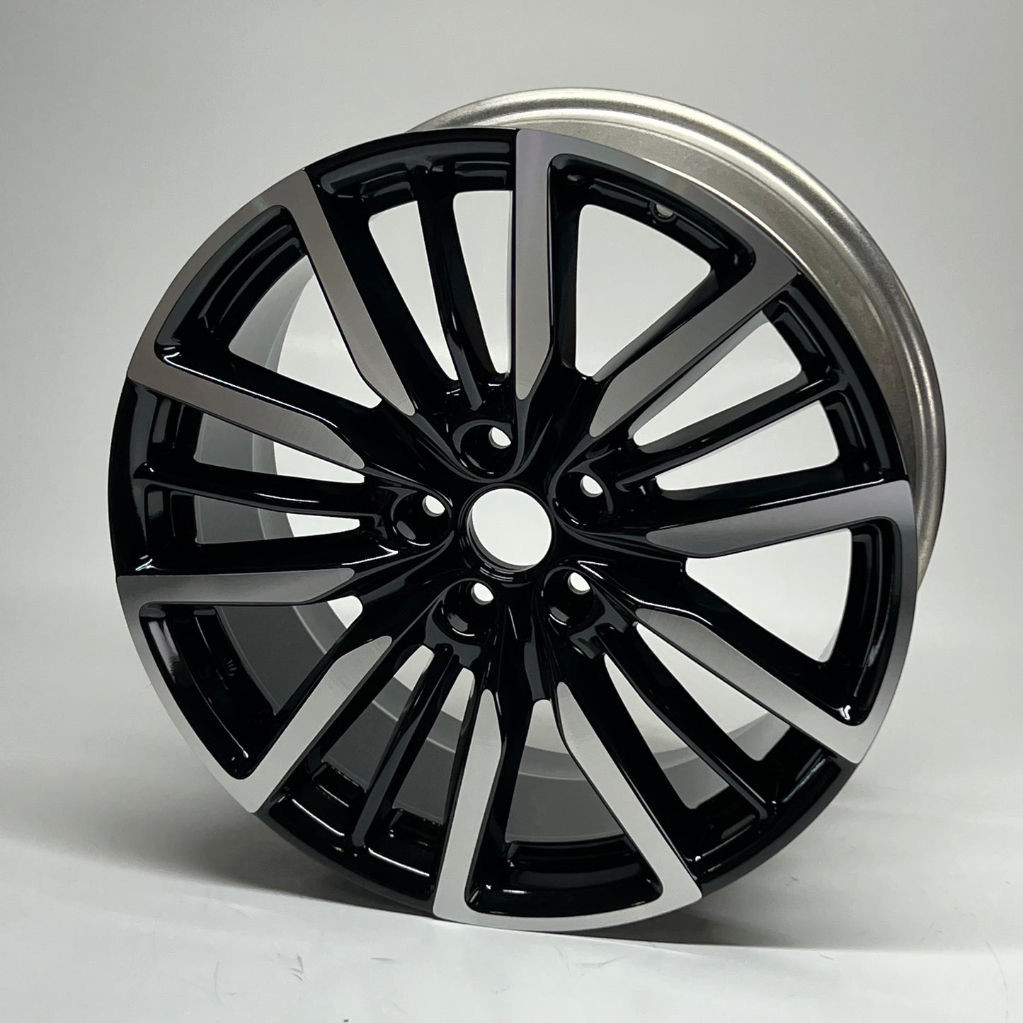 BLACKBURN 2026 Honda Accord 19" OEM Wheel Rim 25350-0179