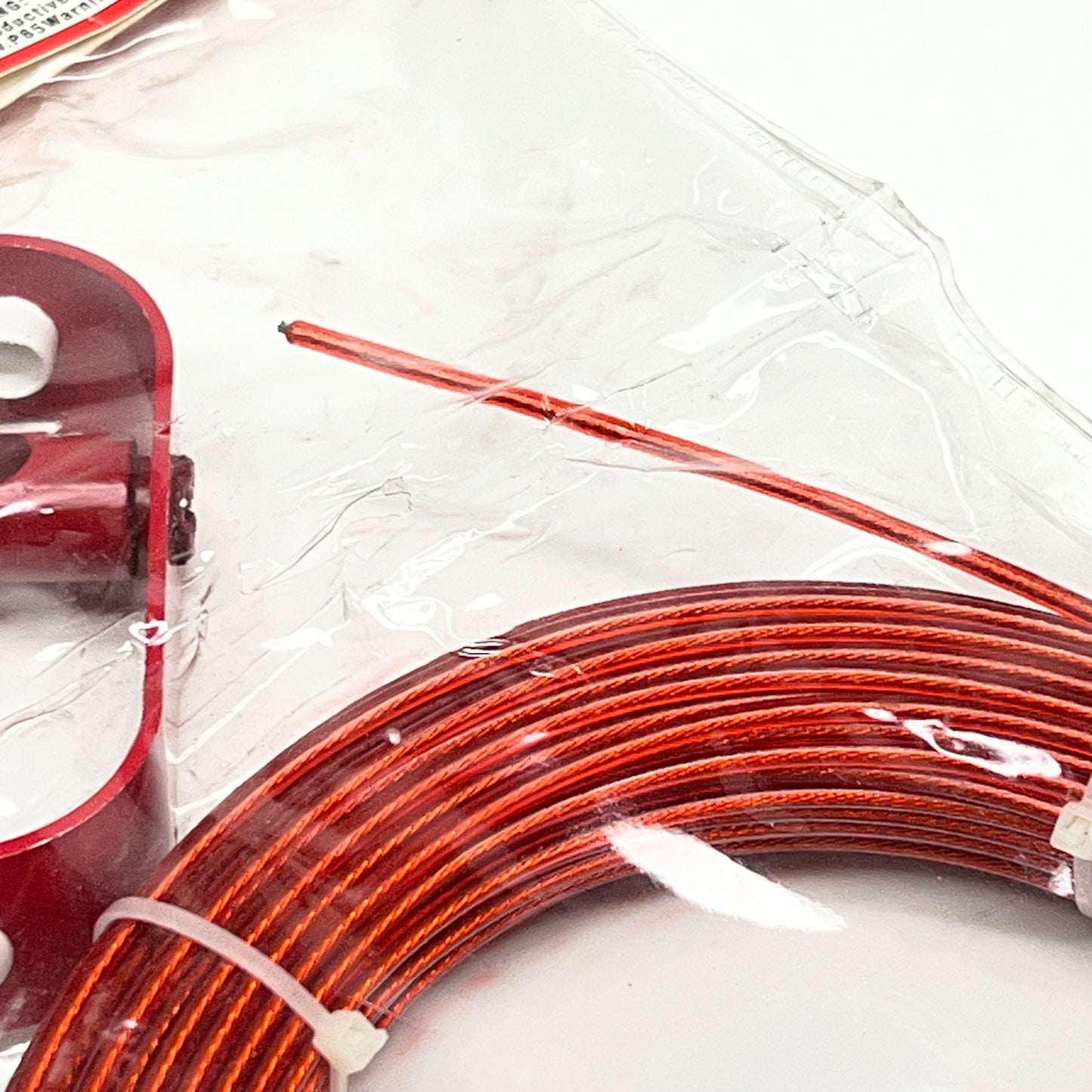 OLD MAN WINTER High Quality Winter Cover Cable & Winch Combo Kit Red BS33146