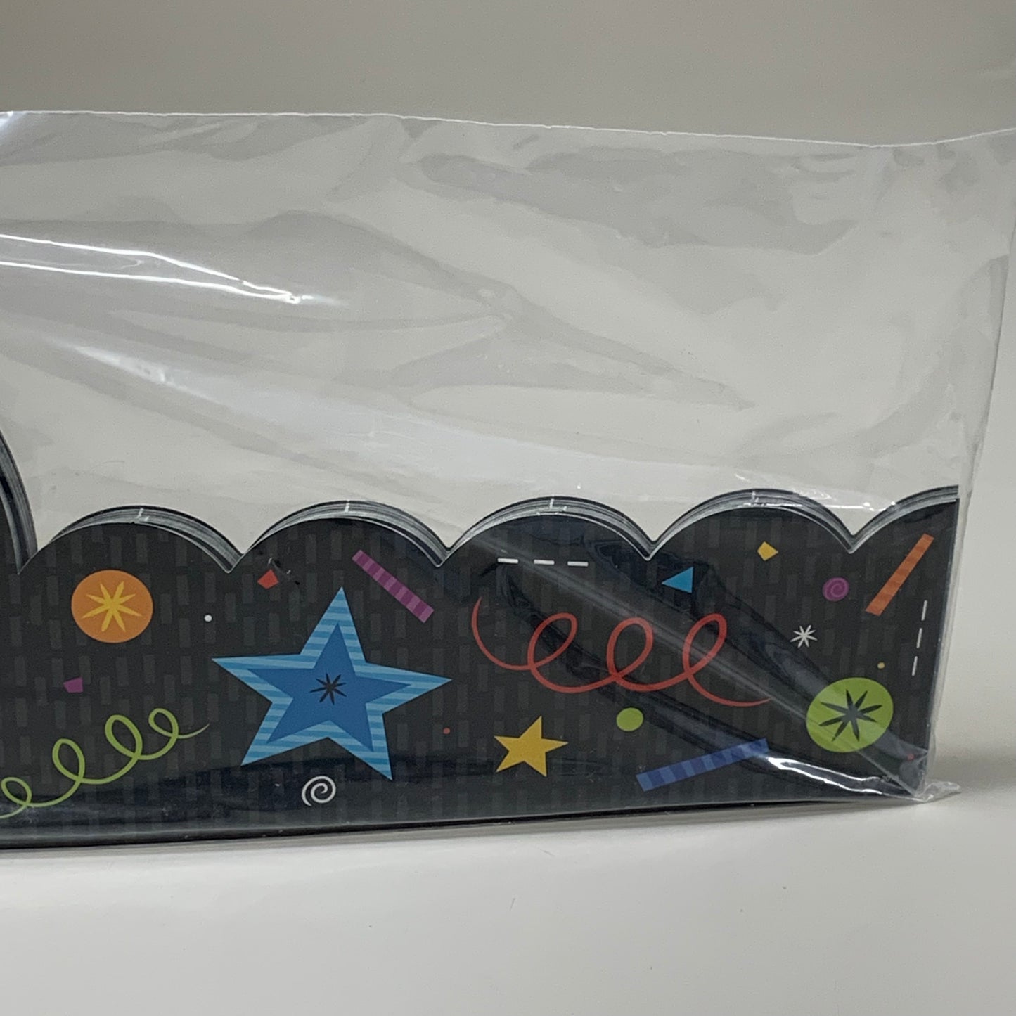 CREATIVE TEACHING PRESS (30 PACKS) Happy Birthday Crowns Party Supplies 24" 2817