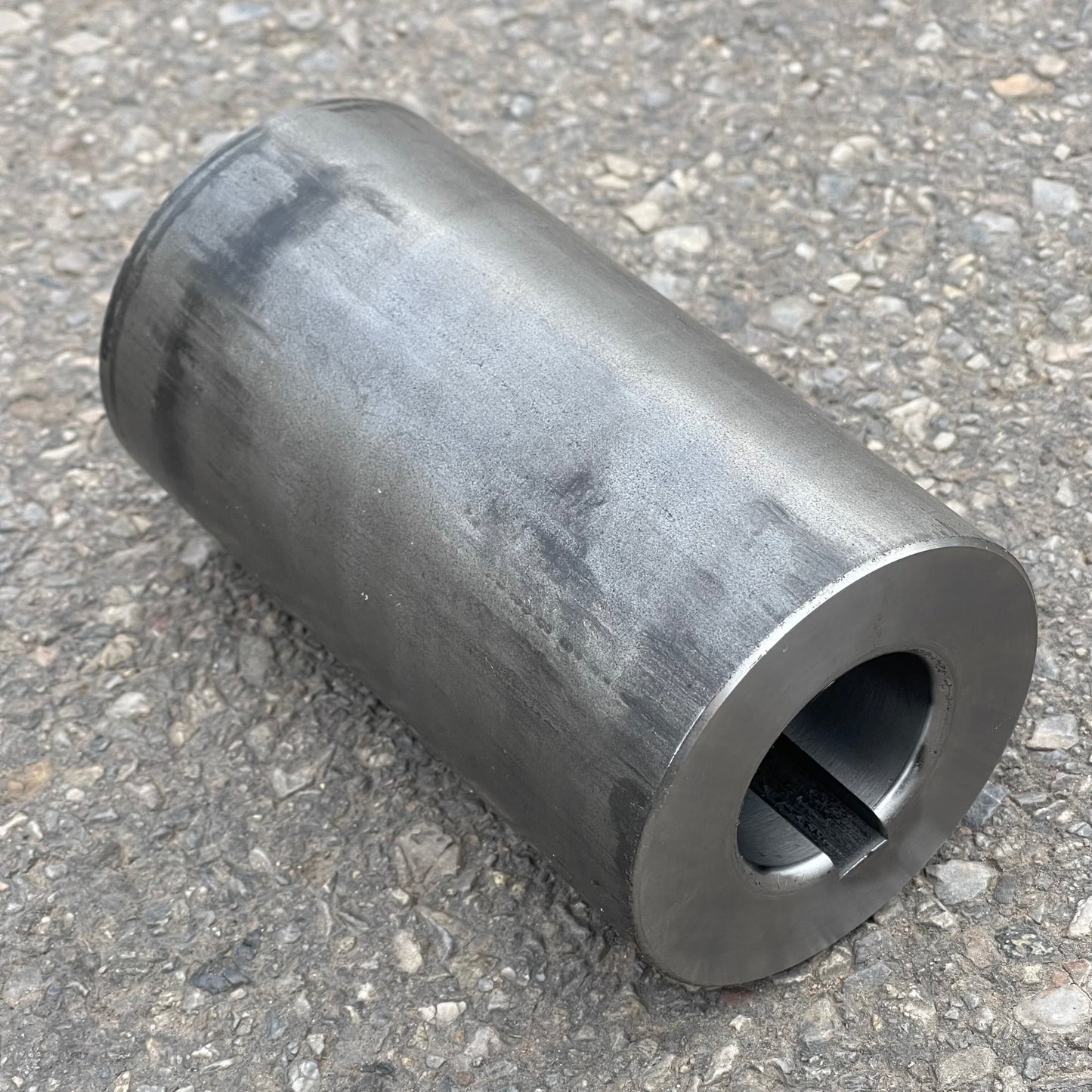 UNBRANDED Keyed Shaft Sleeve/Reduction Bushing/Rigid Coupling 5.5"L x 3"OD - 1.5"ID 1018 CF BAR ASTM A108