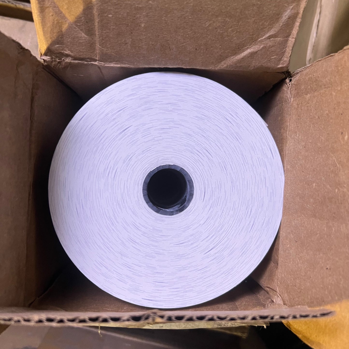 ZA@ Pallet of MIXED, Sampling Bottles, Food, Soap Dispenser, Etc... (AS-IS)