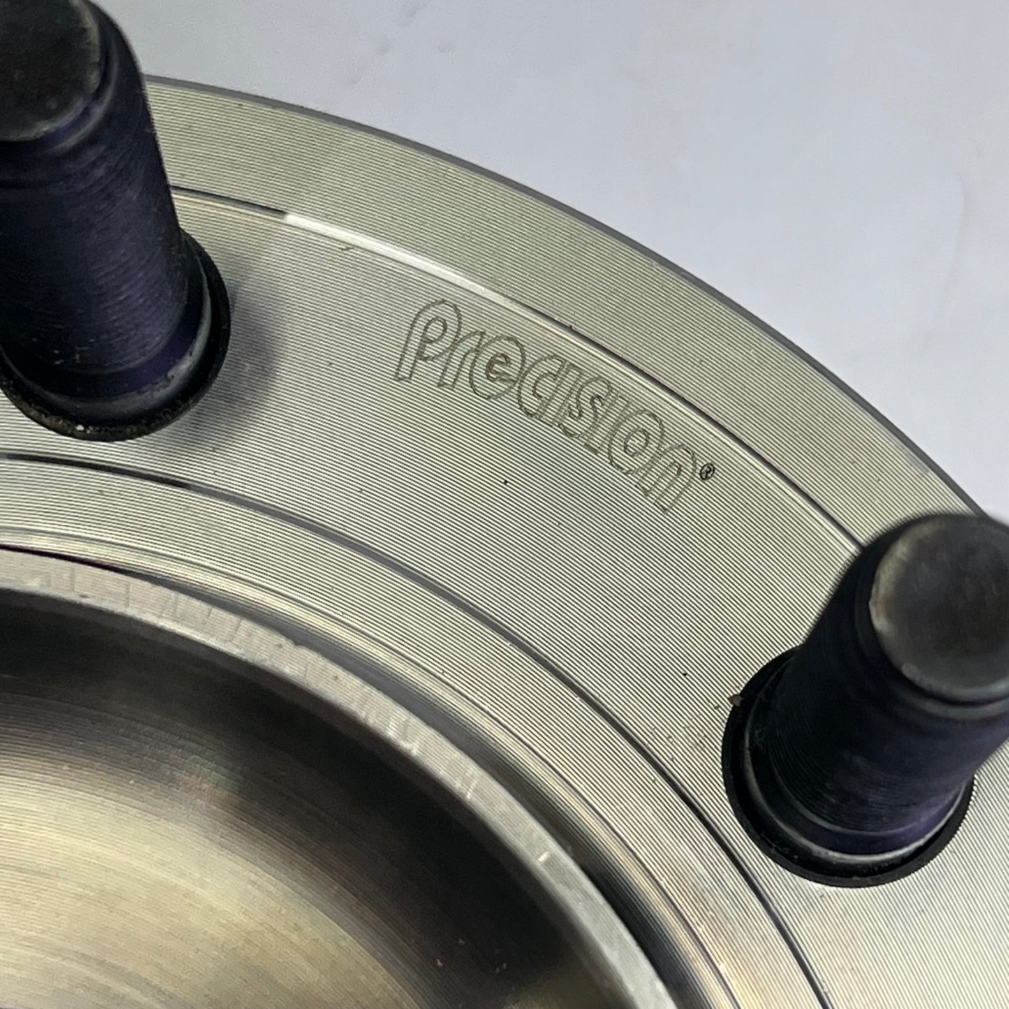 PRECISION Wheel Bearing & Hub Assembly For Ram Vehicles Chrome 515162