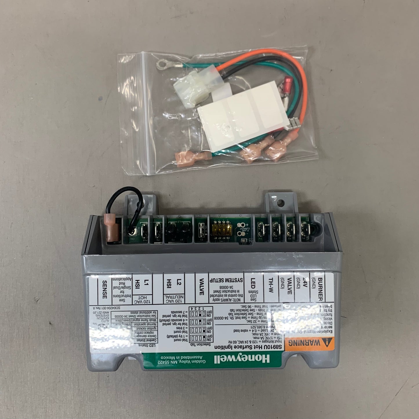 HONEYWELL Universal Hot Surface Ignition Module S8910U