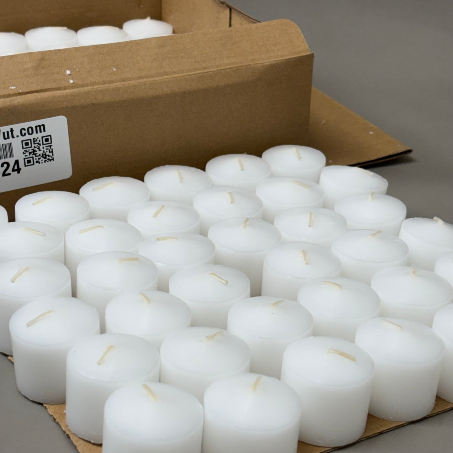 ZA@ DIABLO (72 PACK) Dining Solid Wax Candles Votive Candles 10Hr Burning DWV510