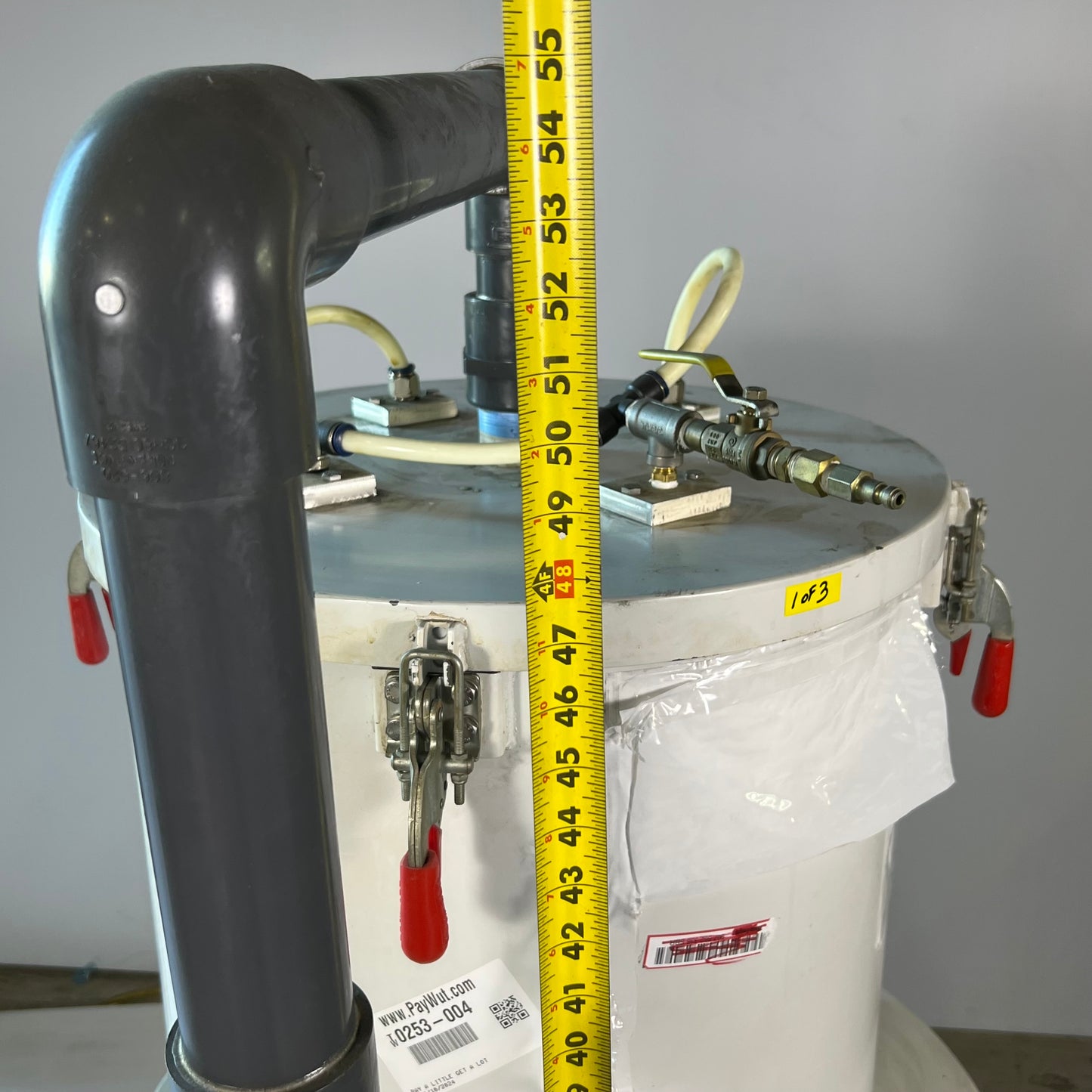 Air Compressor Sz 55" H x 21.5" D, White (New Other)