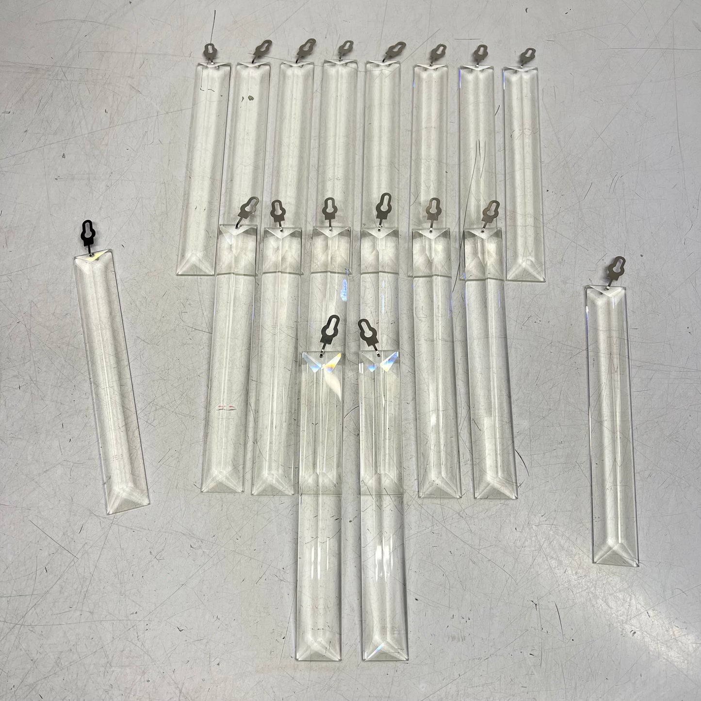 ELEGANT FURNITURE & LIGHTING Hanging Crystals 12" Clear/Chrome Pin RC611-9-CL|-C