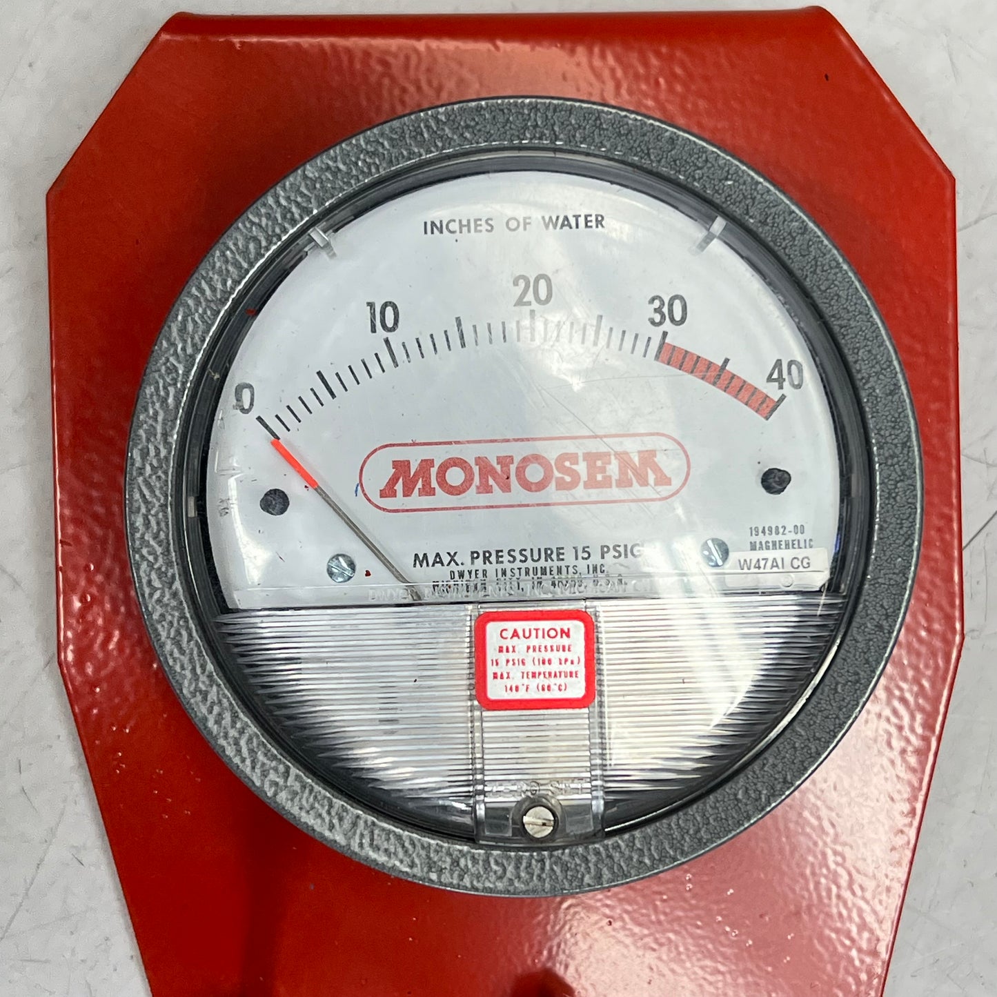 MONOSEM Pressure Gauge Kit 15 PSIG Max Pressure 55DB-C6BF-A7N1-3MFR (Used)