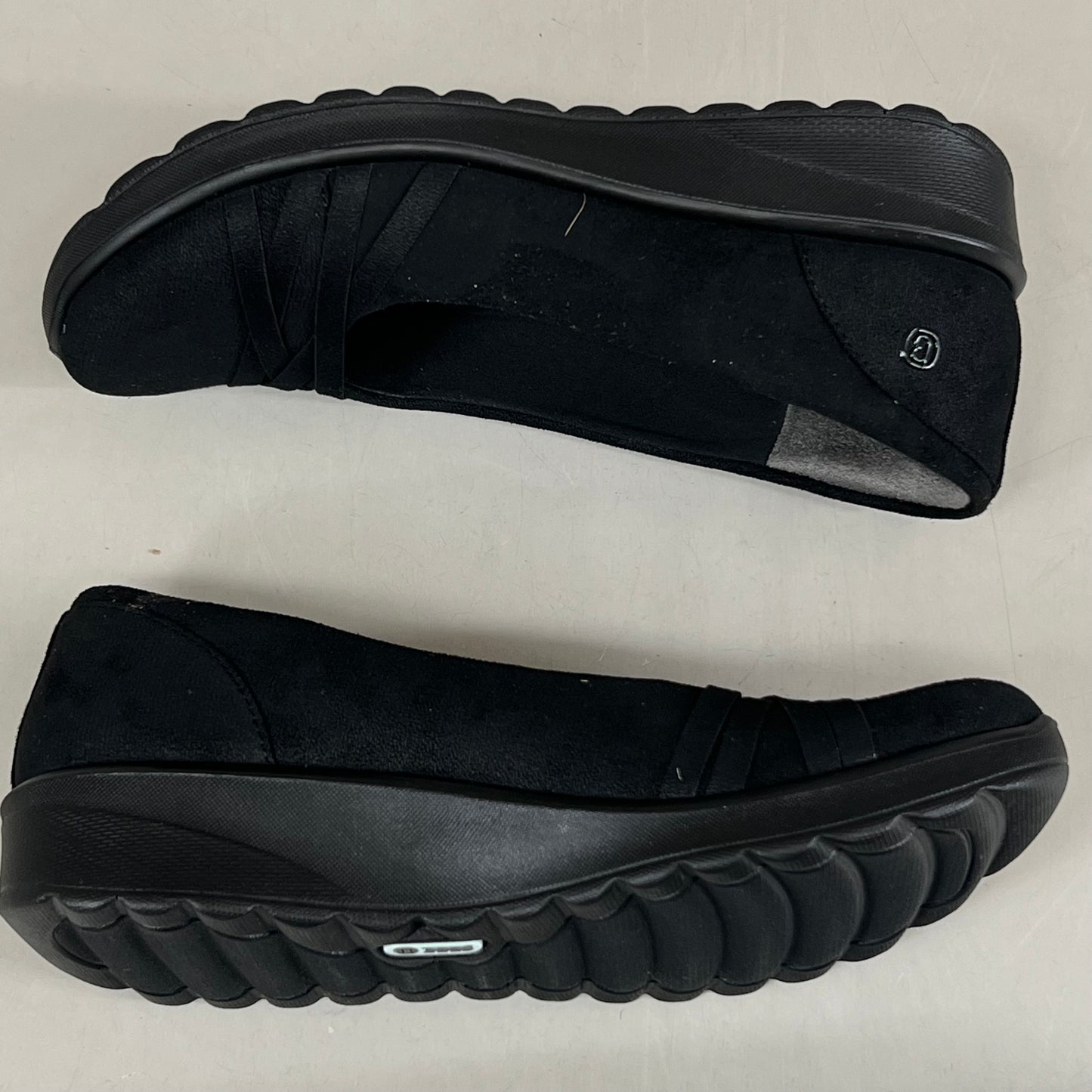 LIFESTRIDE Bzees Air Step Ballet Shoes Goody Women's 7 medium Black