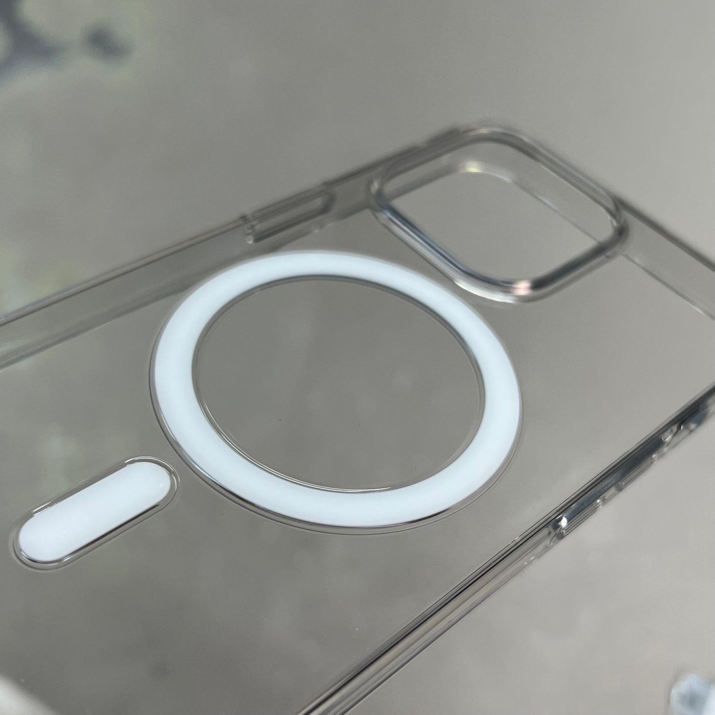 APPLE IPhone 13 Pro Case Scratch Resistant Coating Clear MM2Y3ZM/A (Return)