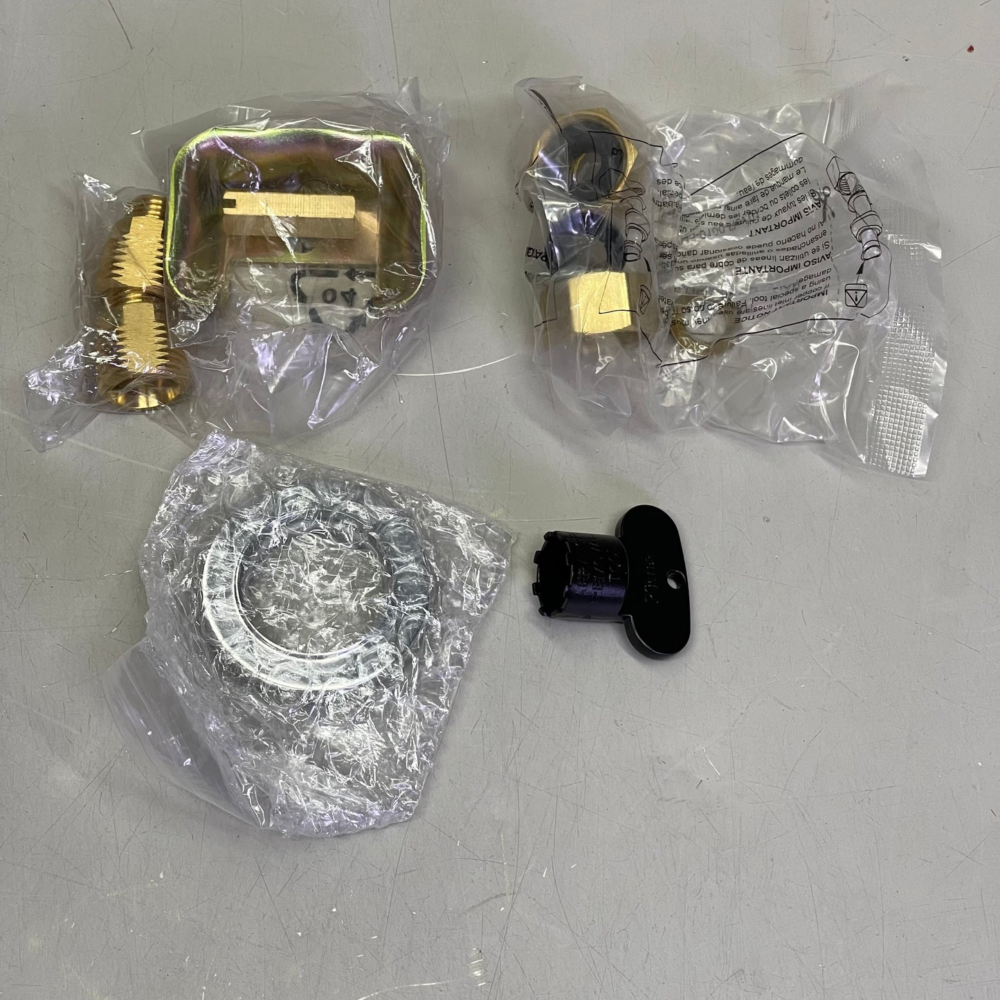 PFISTER Brislin Single Control Bathroom Faucet Polished Chrome LG42-BI0C