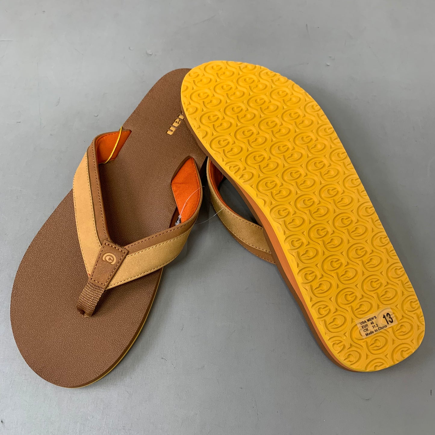 COBIAN Foamie Full Arch Support Sandals Men's Sz 13, 46 Eu Brown FAO25-200-13