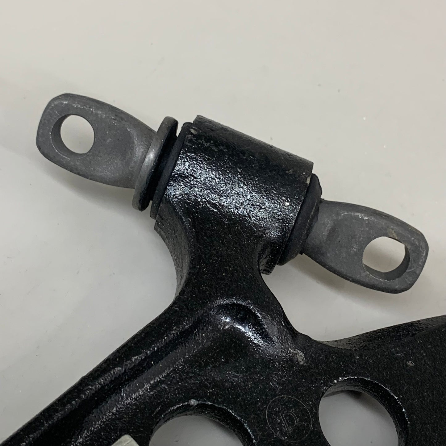 MOOG Front Lower Control Arm Driver Side Lexus & Toyota Models RK640191