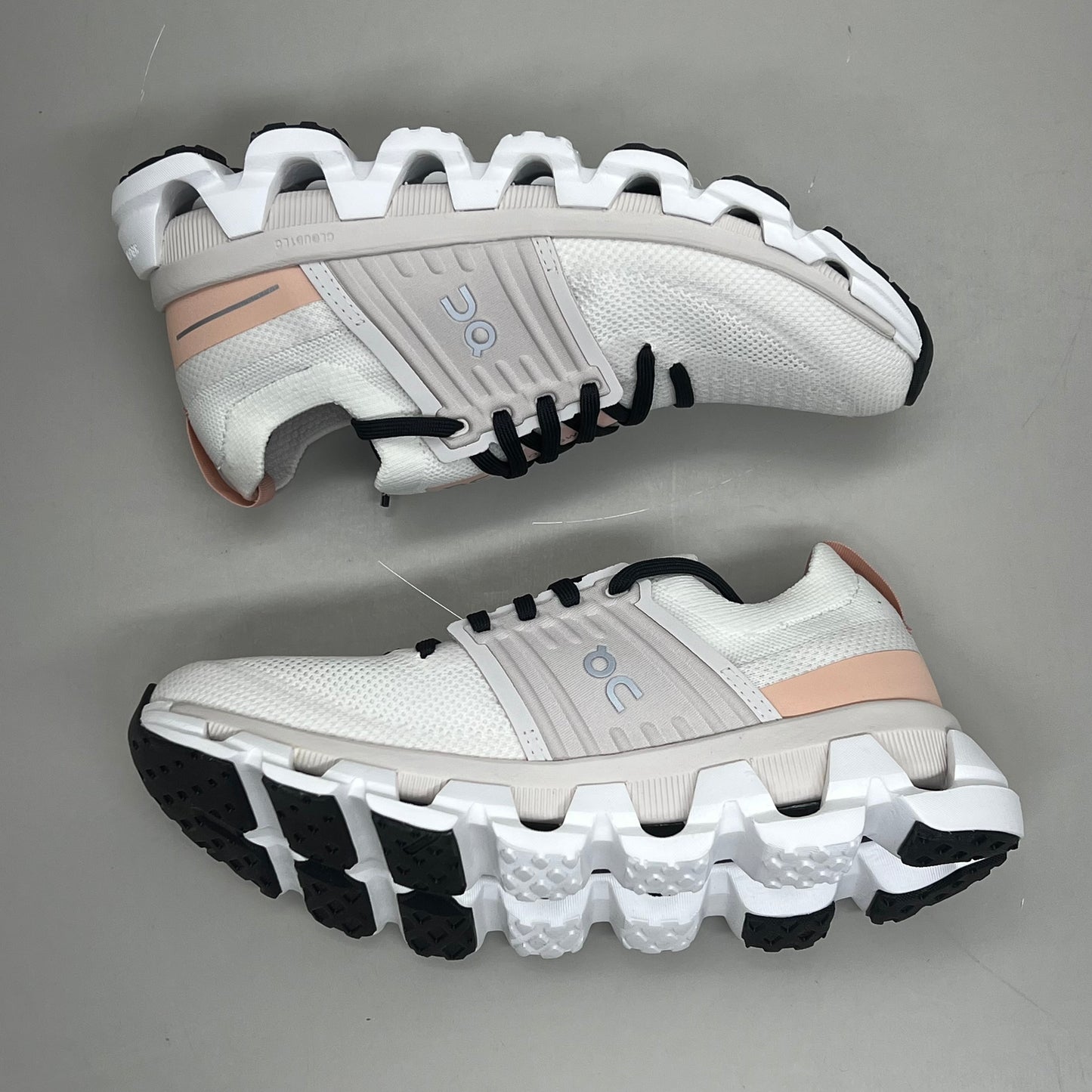 ON Cloud Swift 3 Forward Rolling Sneaker Womens Ivory & Rose Sz 6 3WD10451219